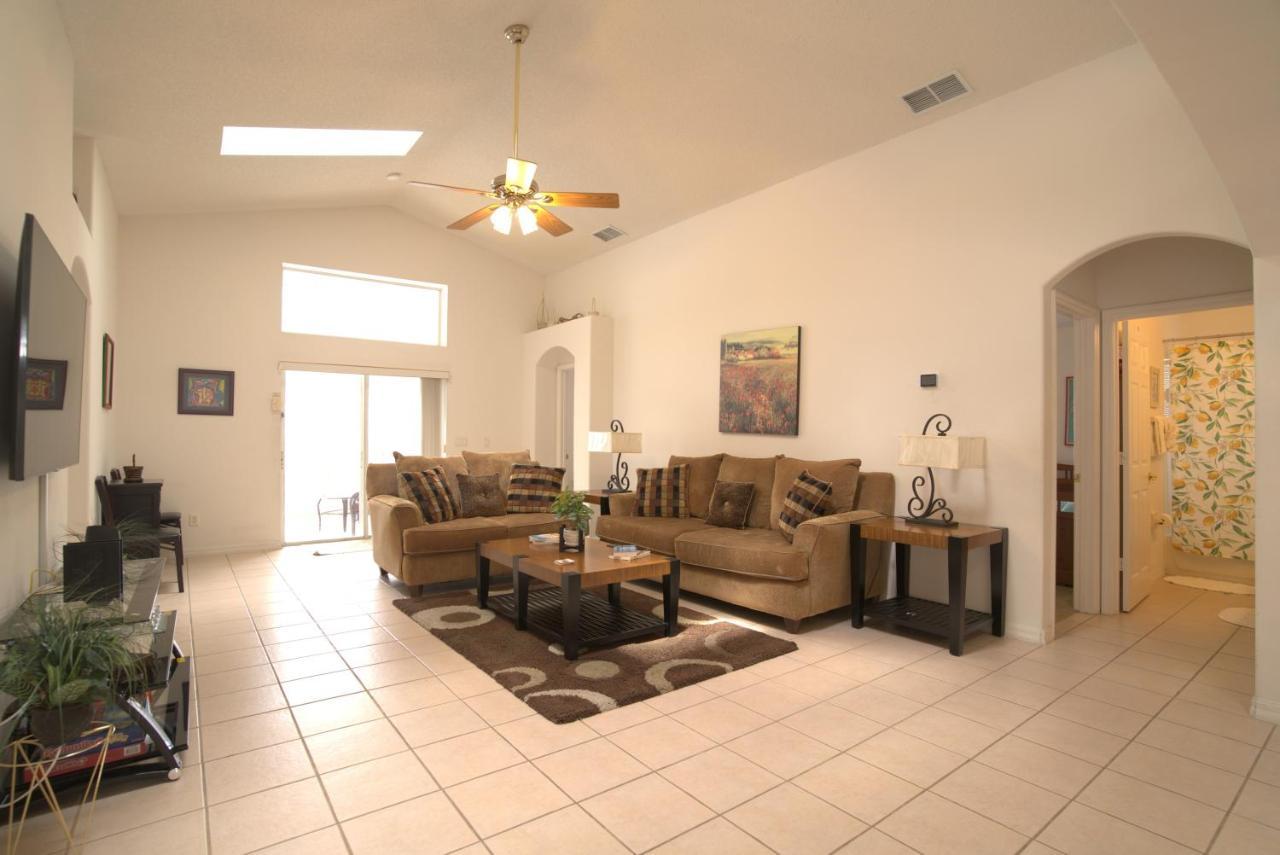 Beautiful Family Vacation Home With Private Pool, Close To Disney! Home Орландо Екстер'єр фото